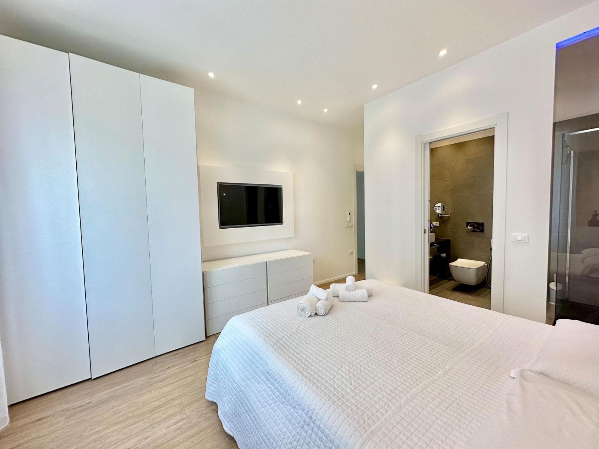 Spacious House In The Heart Of Cagliari With Terrace Villa Kültér fotó