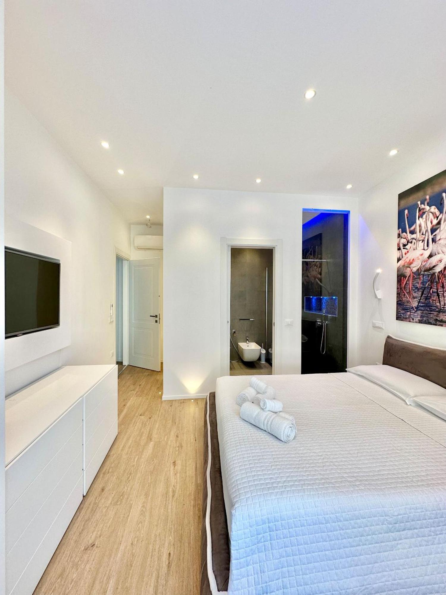 Spacious House In The Heart Of Cagliari With Terrace Villa Kültér fotó